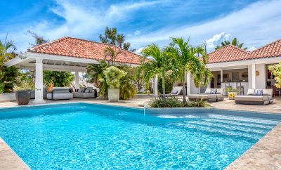 La Nina villa , near beach