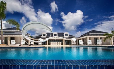 C’est La Vie, Beachfront with chef