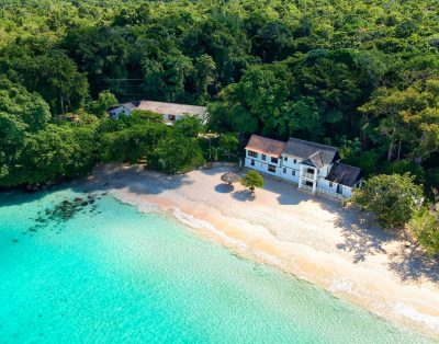 Frankfort villa,  beachfront luxury