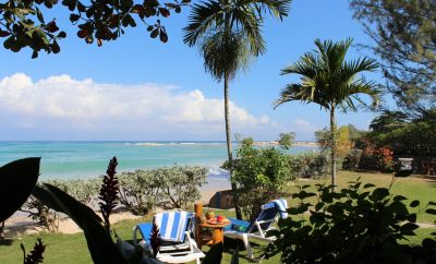 Bay Watch -beachfront