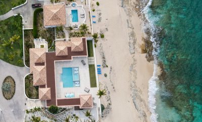 Les Palmiers Bleus, beachfront